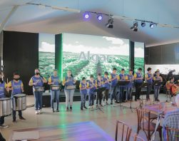 crianças musica